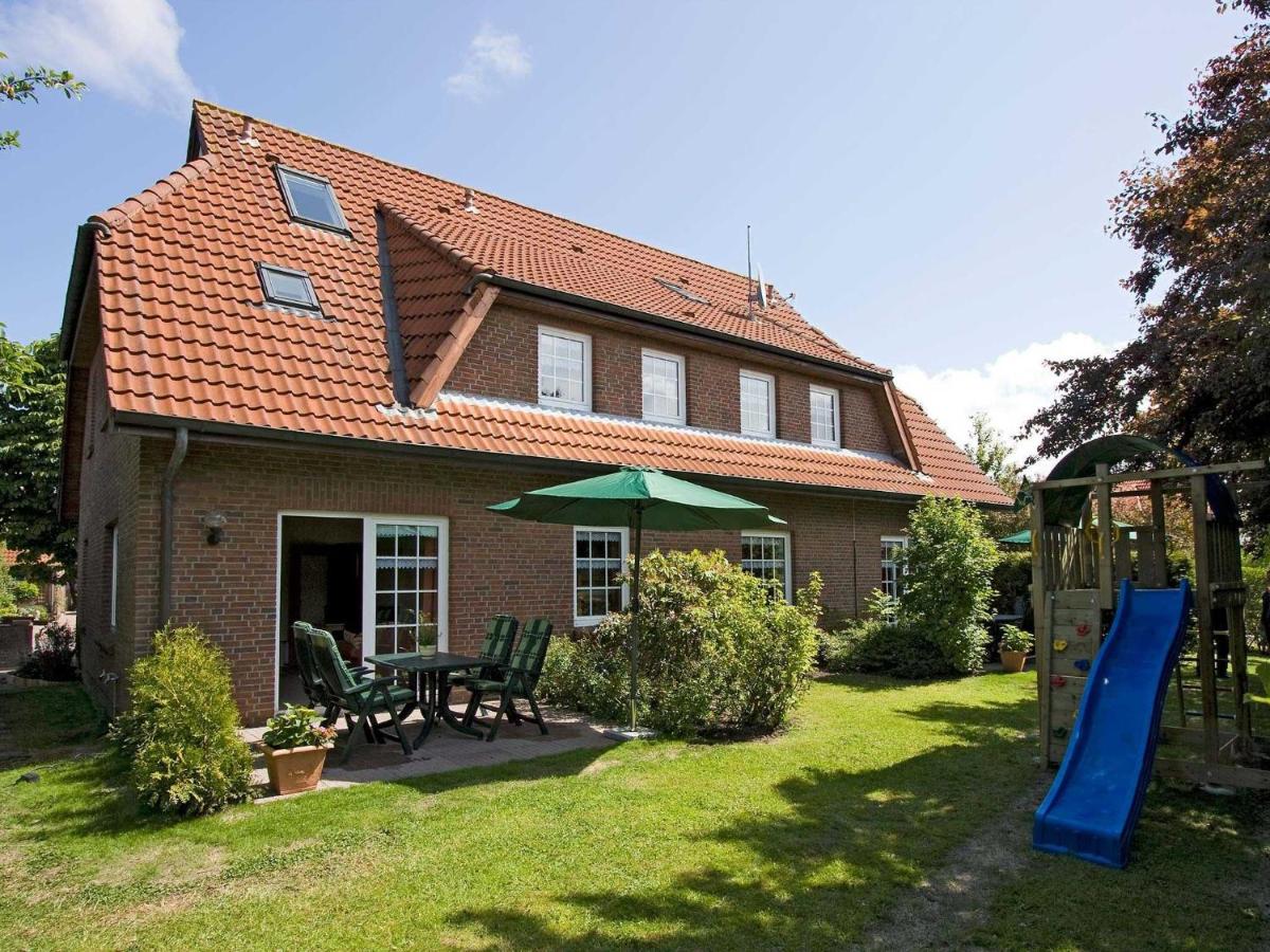 B&B Werdum - Haus am Brunnen - Bed and Breakfast Werdum