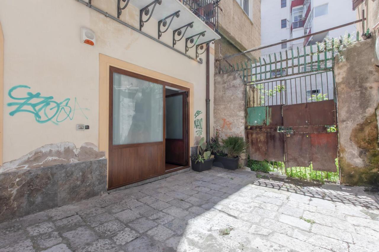 Teatro Politeama Functional Studio x4 - B&B Palermo