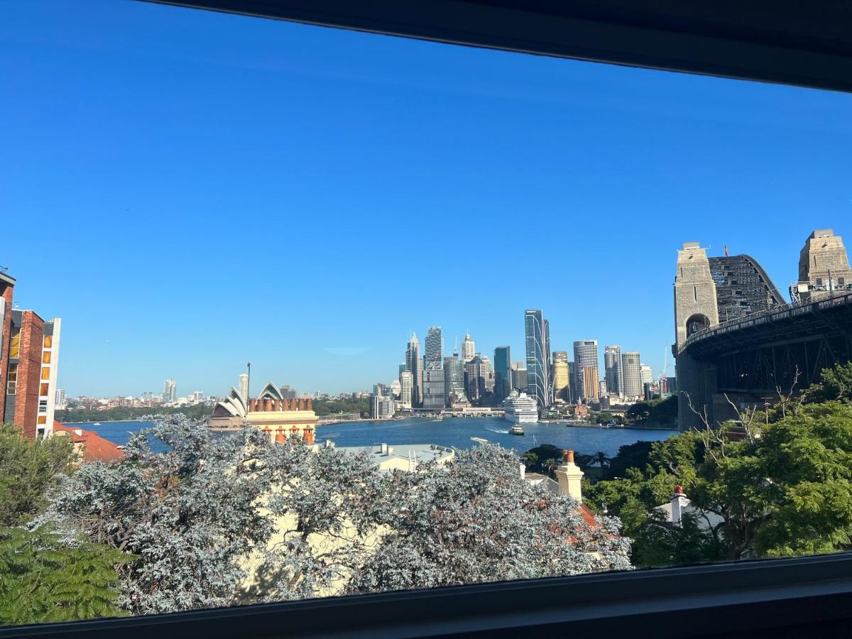 Spectacular views in Kirribilli - B&B Sydney