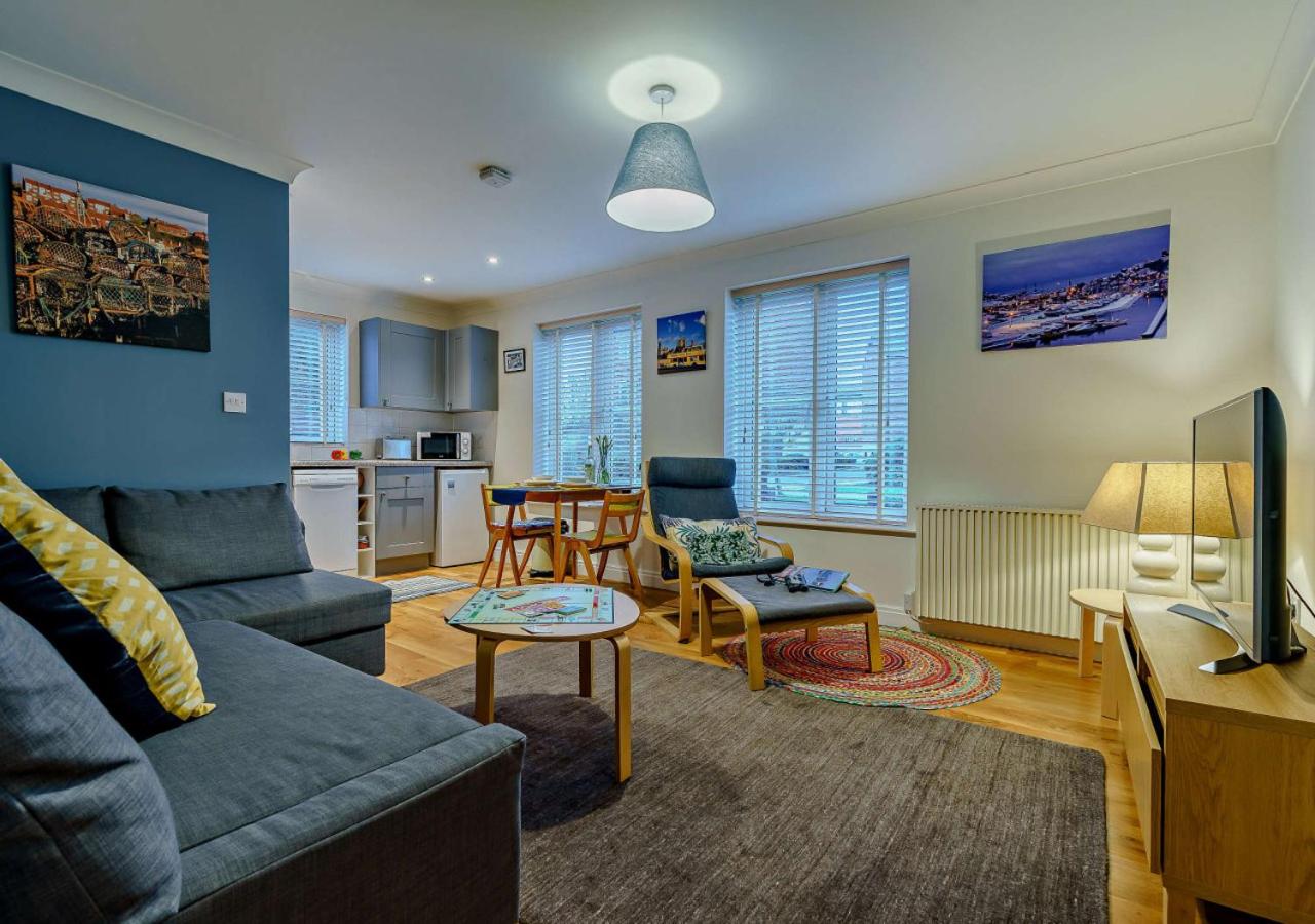 Whitby One - B&B