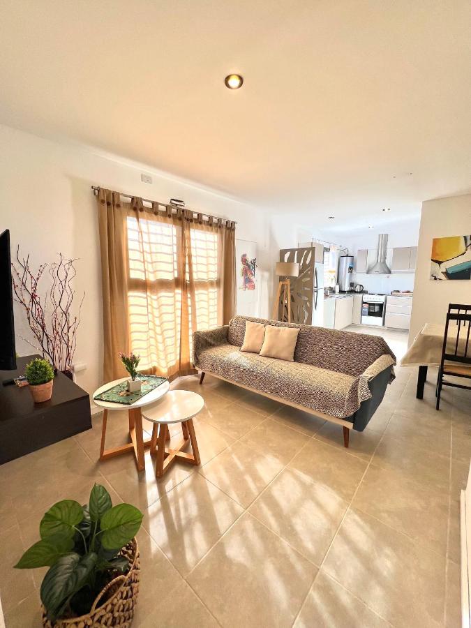 B&B Mendoza - Lumiere Apartments - Moderno Departamento en Complejo Residencial - Bed and Breakfast Mendoza