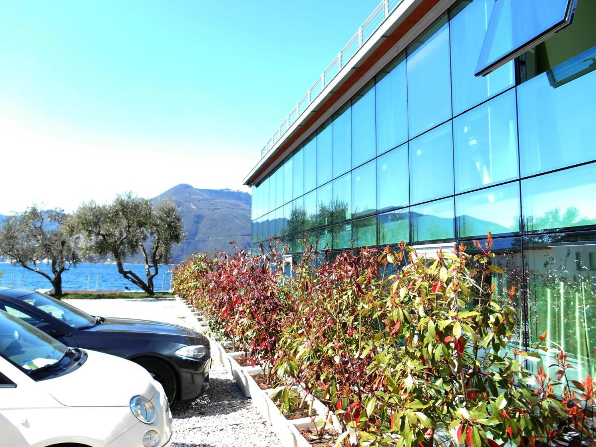 Direttamente Al Lago Apartments - Chambres d’hôtes Marone