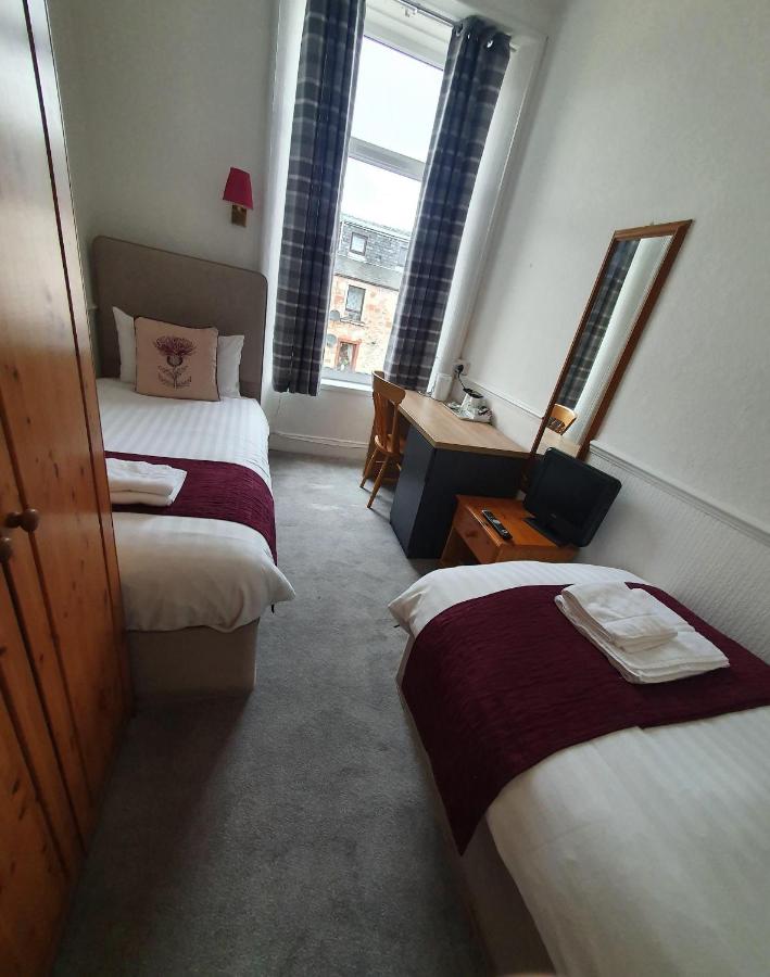 Twin Room with Private External Bathroom