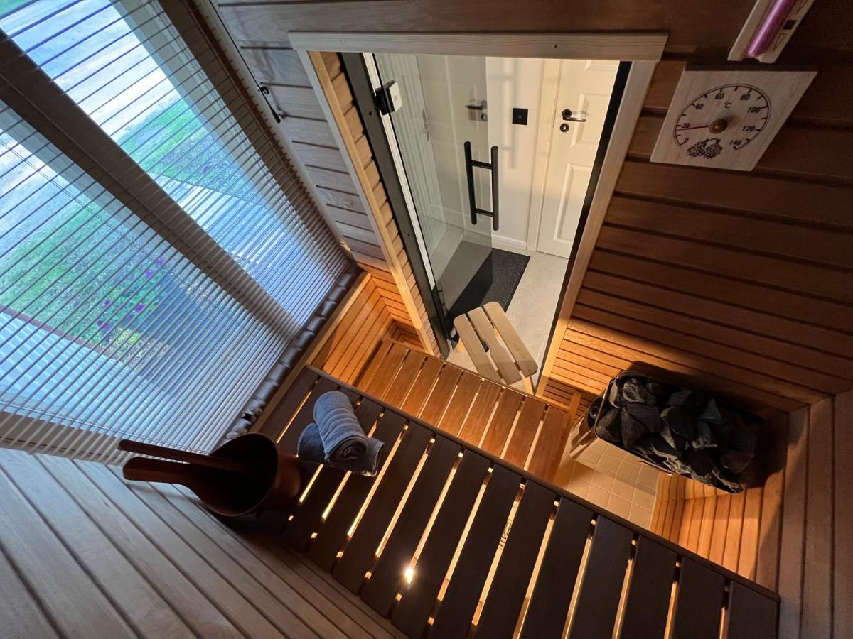 Kärdla Holiday Apartment with Sauna and Terrace - B&B Kärdla