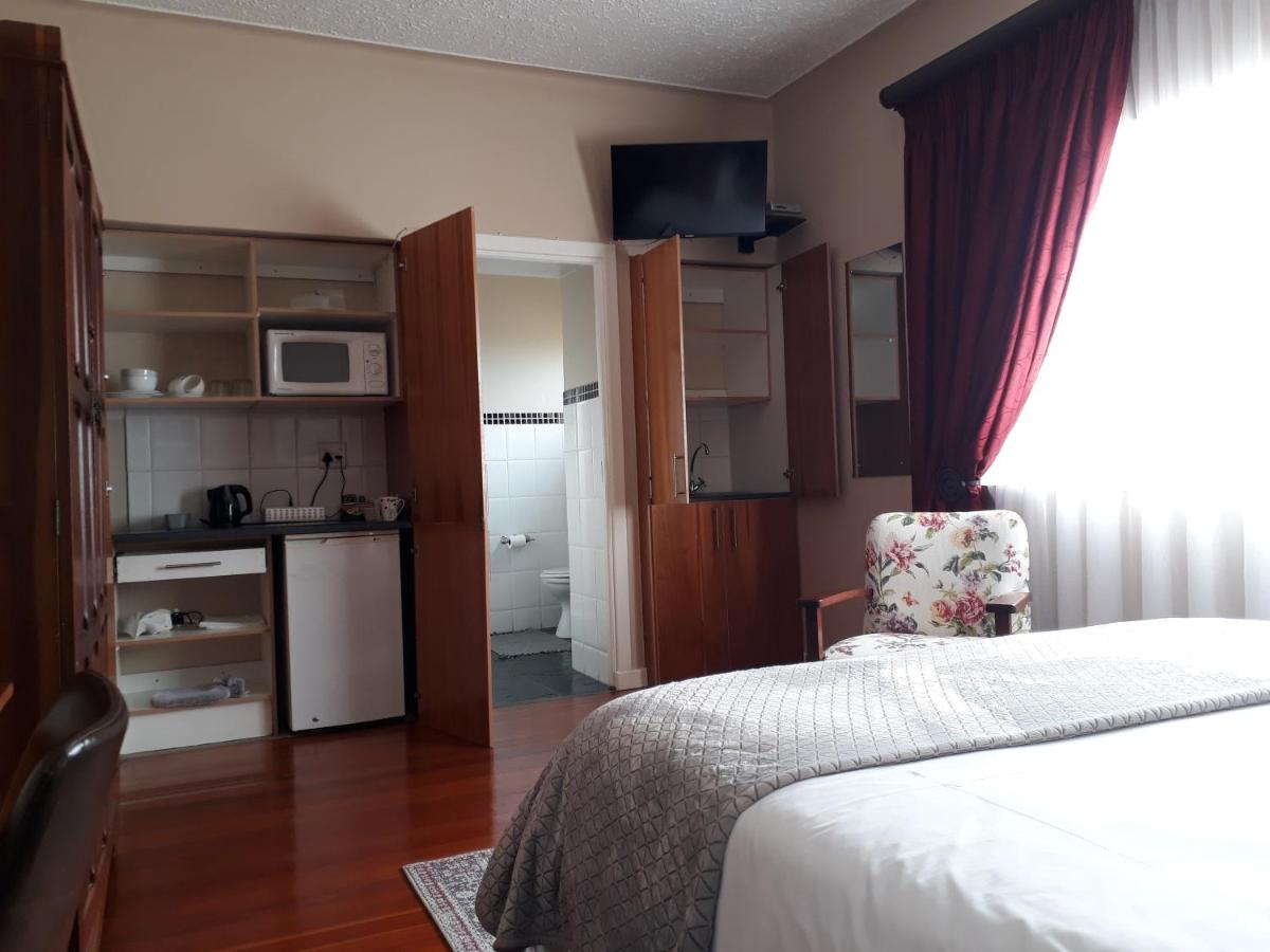 Standard Double Room with Shower