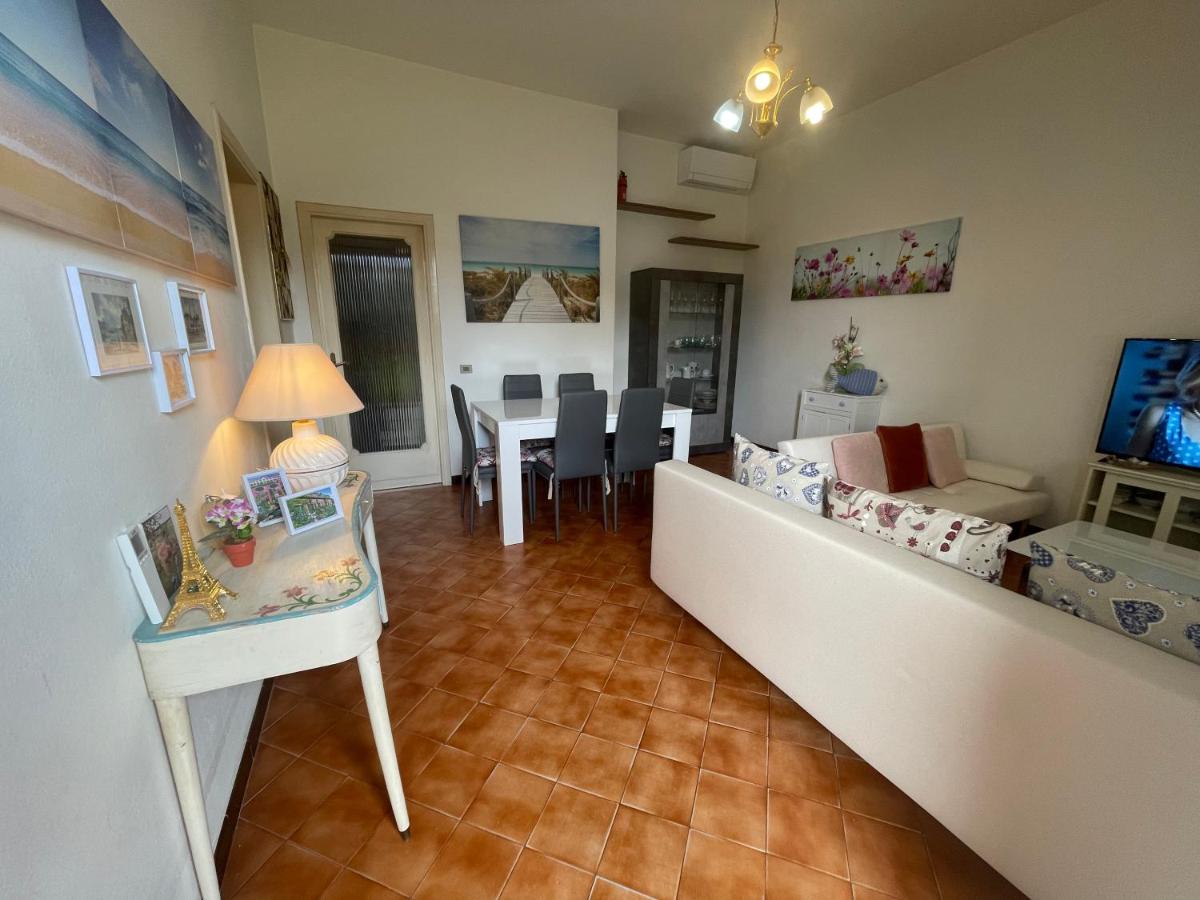 B&B Lido di Camaiore - BLUE SEA Villa - Bed and Breakfast Lido di Camaiore