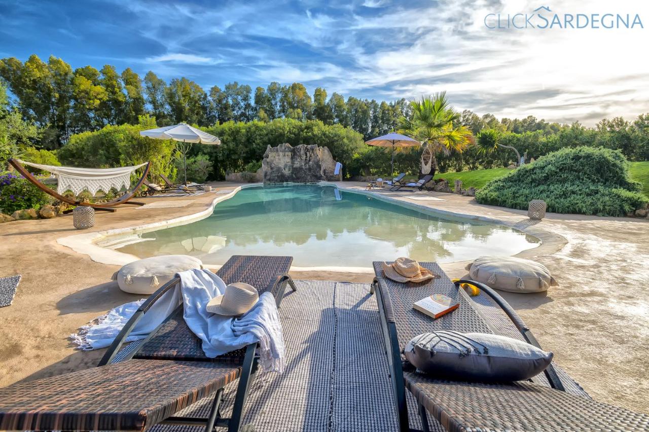 Maison du Bonheur Exclusive Retreat for Peace of Mind - B&B Olmedo