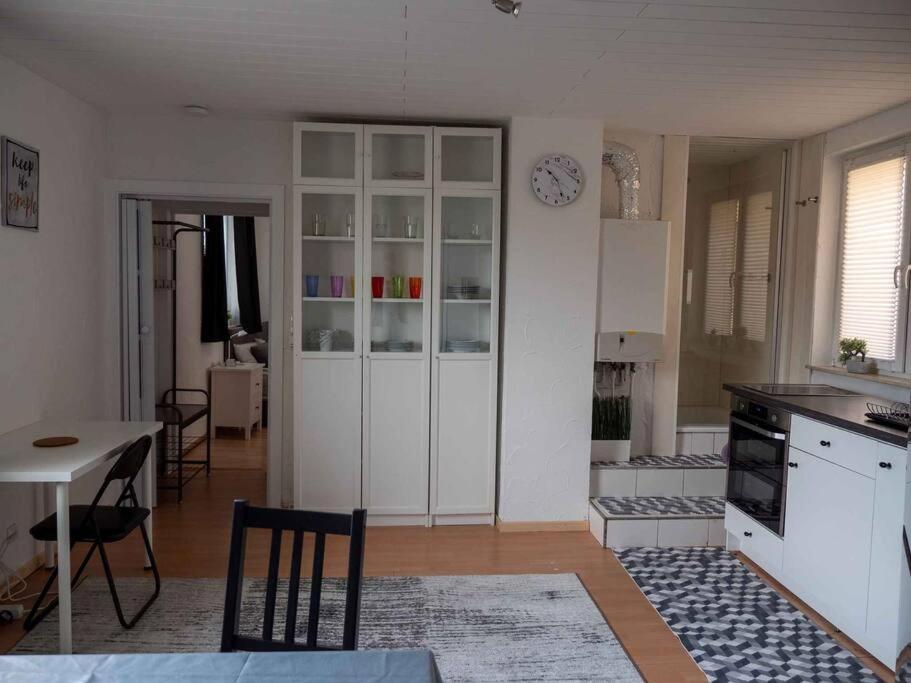 Studio 40m2, Nähe S Bahn - B&B