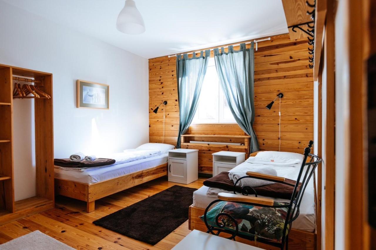 Camera Tripla Basic con Bagno in Comune