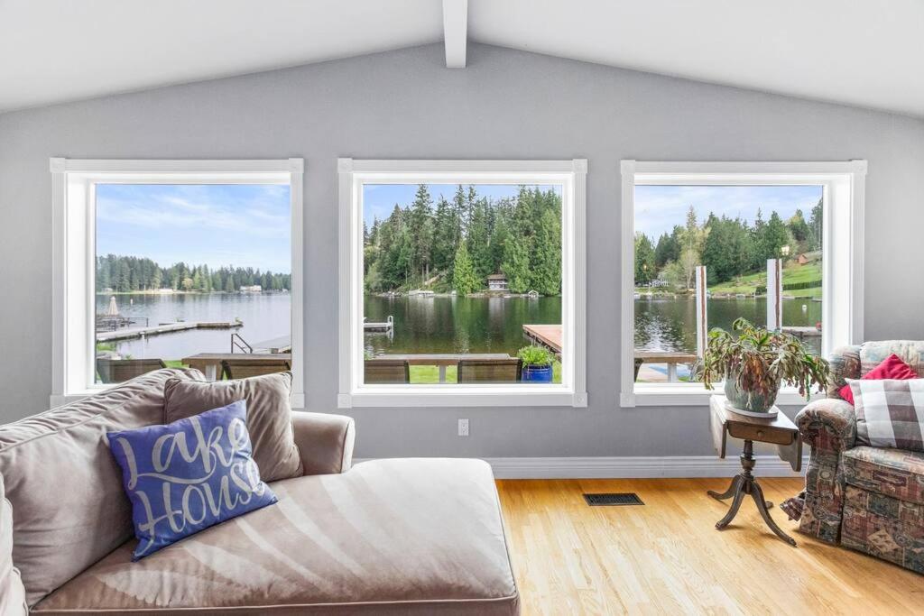 Idyllic Lakeside Getaway - Hidden Gem - B&B