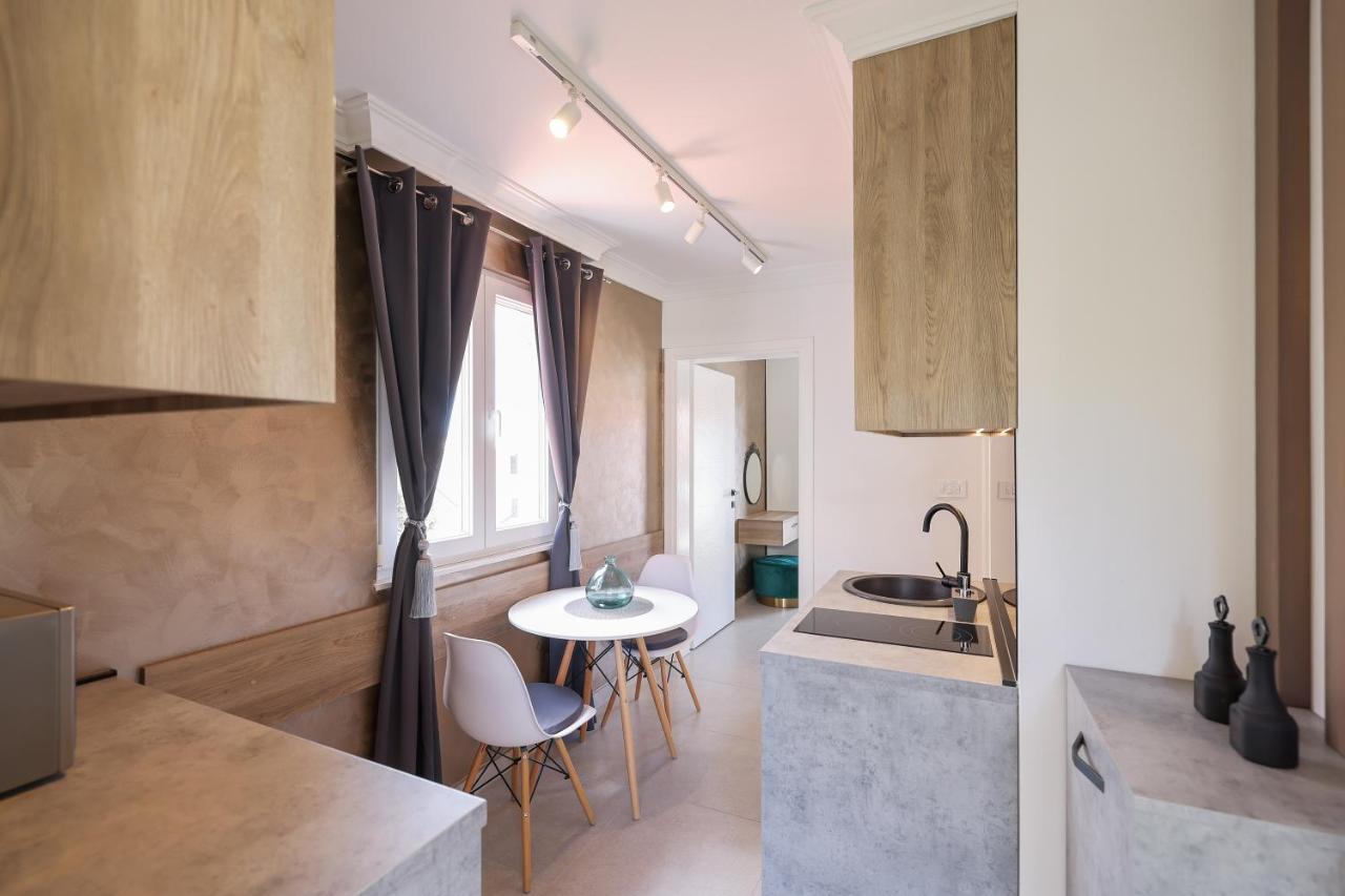 Studio with Balcony