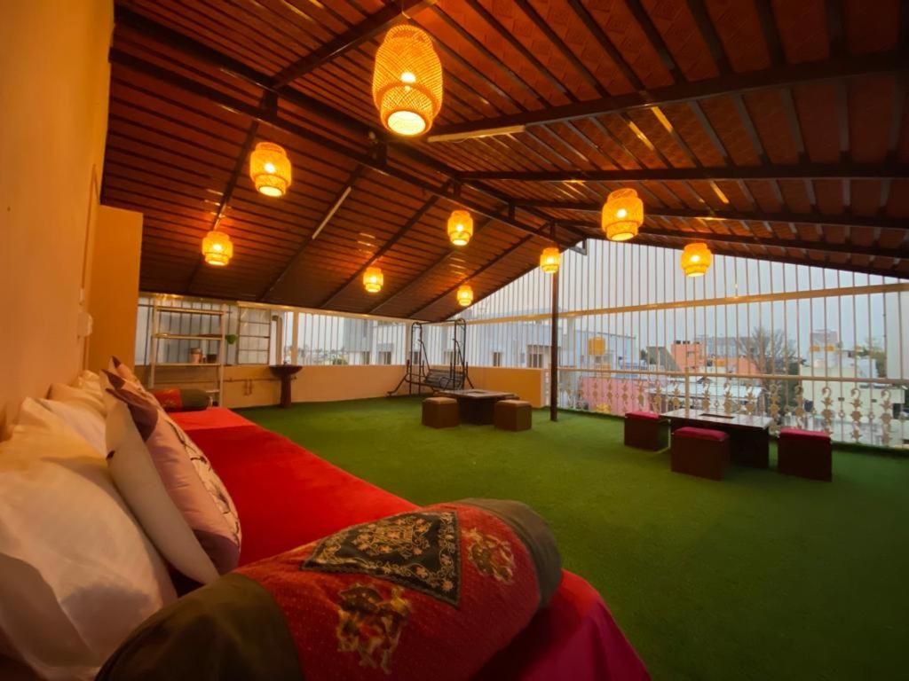 B&B Bengaluru - Art House- Air conditioned luxury service Apartments - Bed and Breakfast Bengaluru