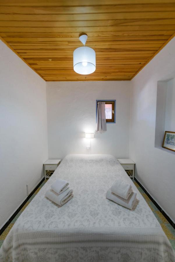 Two-Bedroom House (4 Adults)