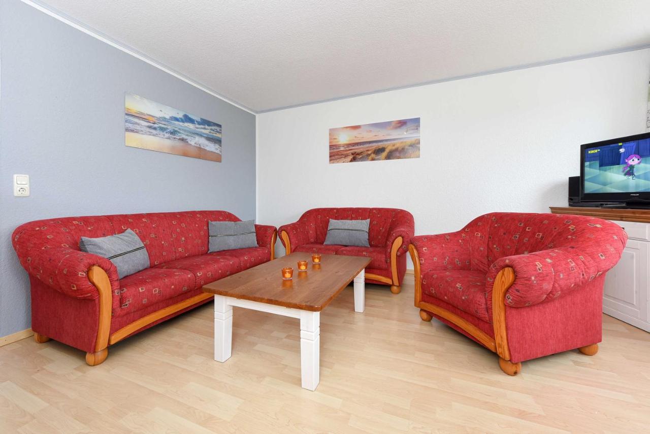 Two-Bedroom Apartment with Shower