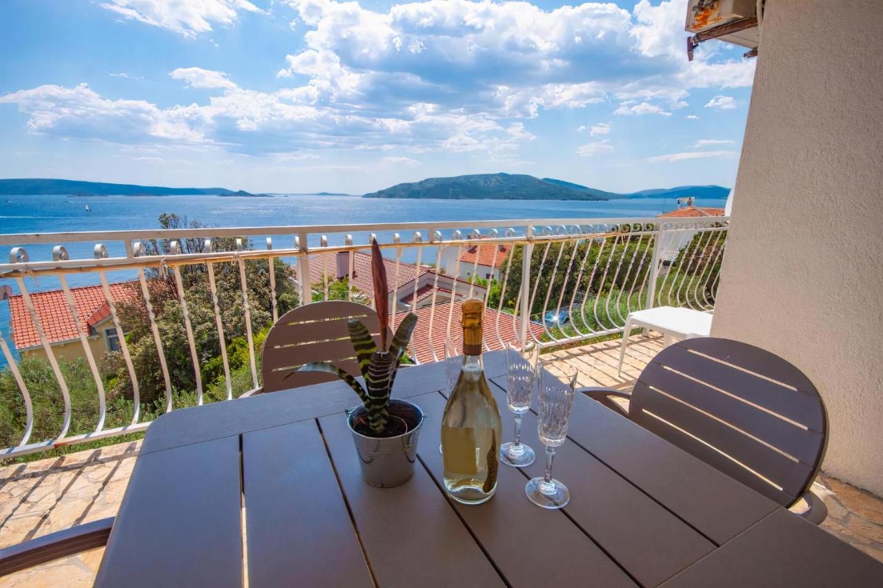 Apartment Marina - Ferienwohnung Okrug Donji