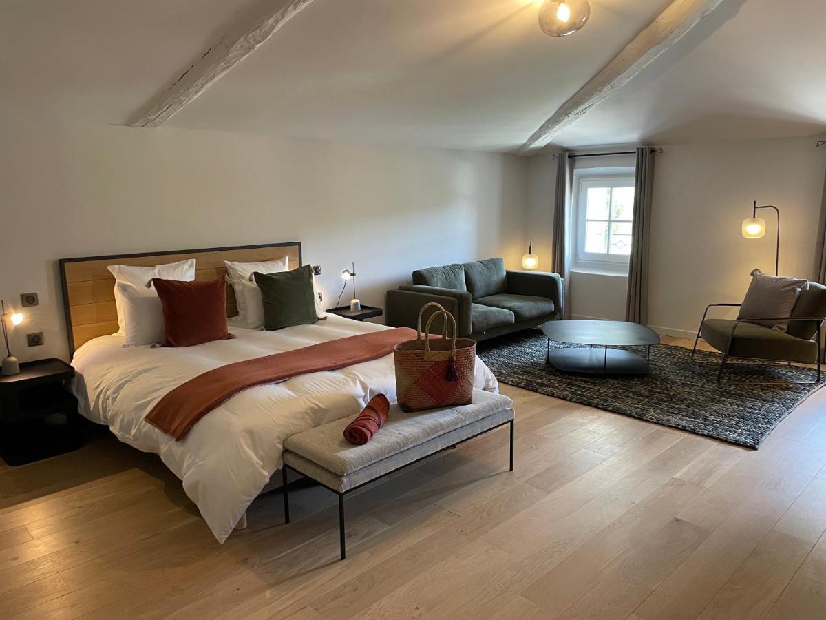 Suite with Pool View