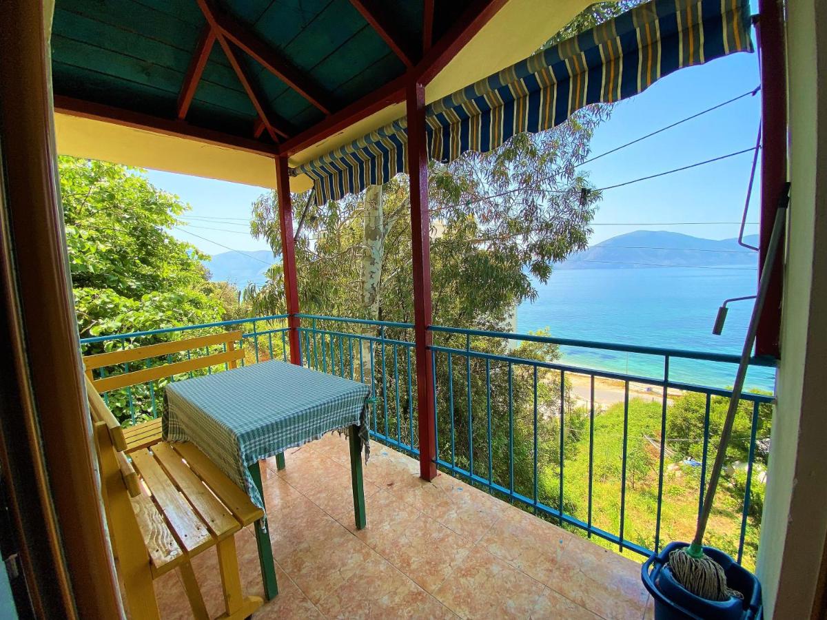B&B Valona - Ramo's Cozy Beachside Haven with Panoramic Views - 4th - Bed and Breakfast Valona