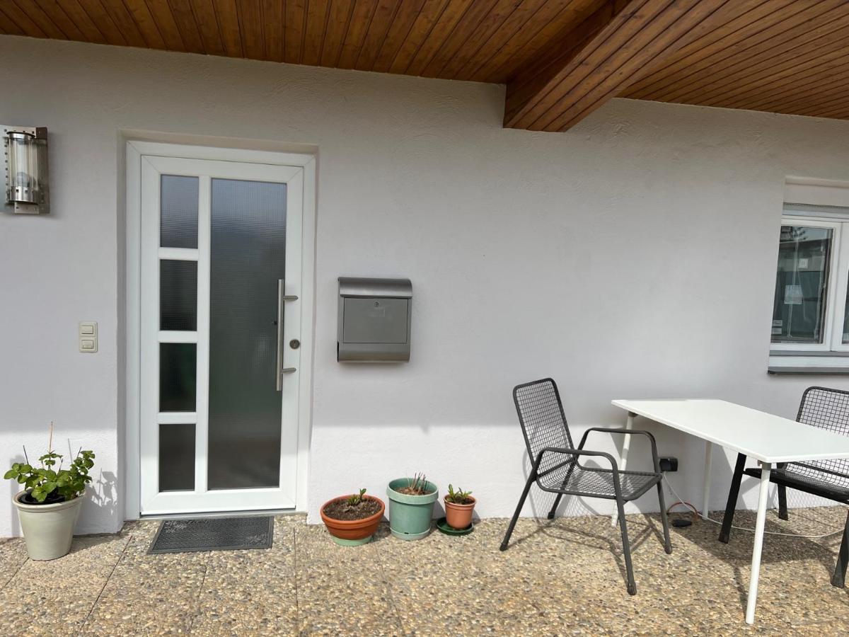 Kleine Wohnung mit schönem Blick in die Schweiz - Grenznah - Ferienwohnung Murg