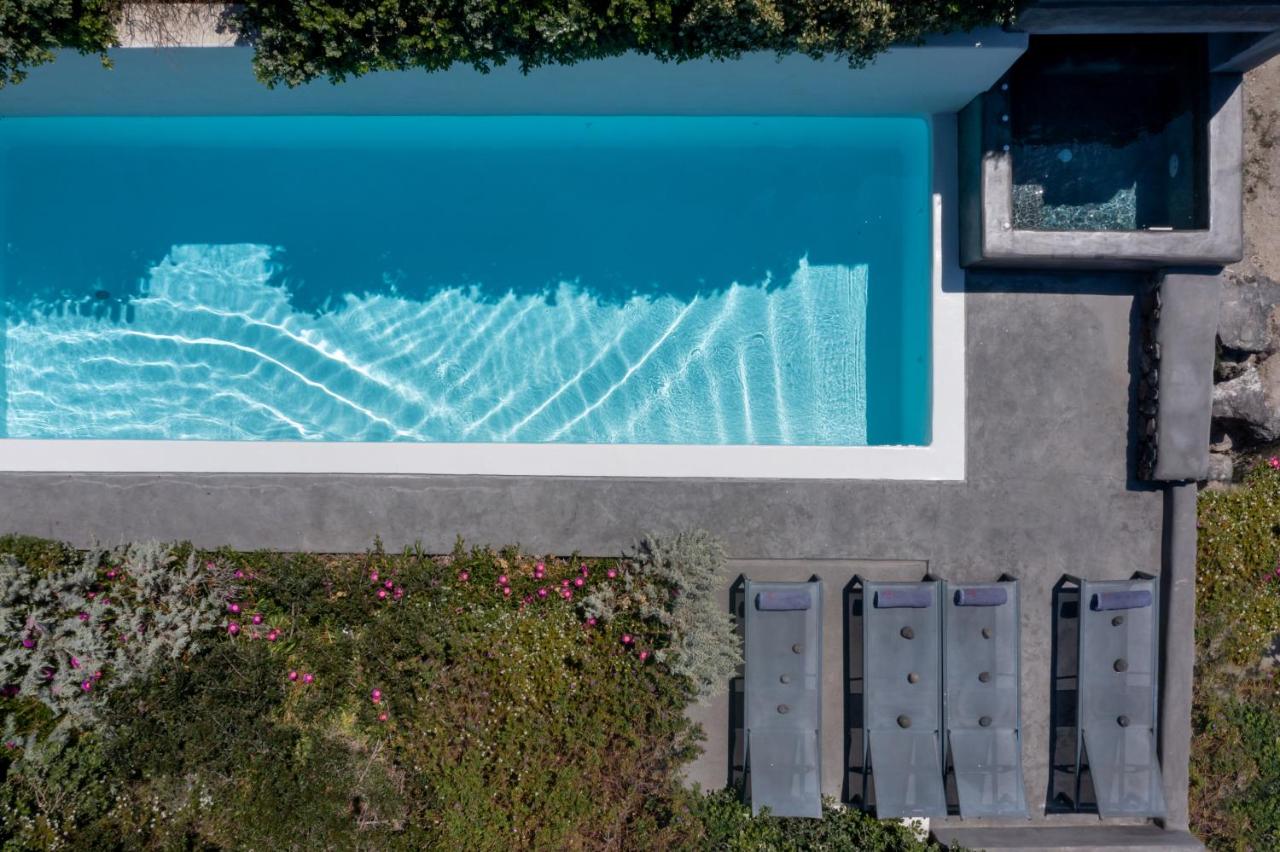 4 Bedroom Villa with Private Pool & Outdoor Hot Tub