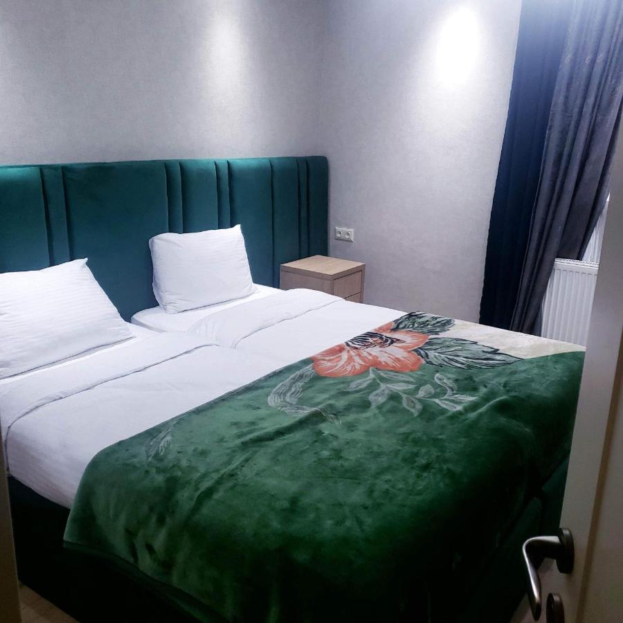 Doppel-/Zweibettzimmer mit eigenem Bad