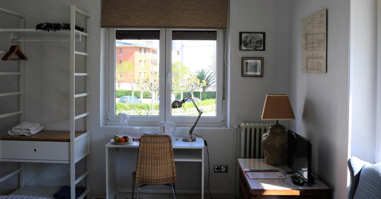 Standard Single Room with Shared Bathroom