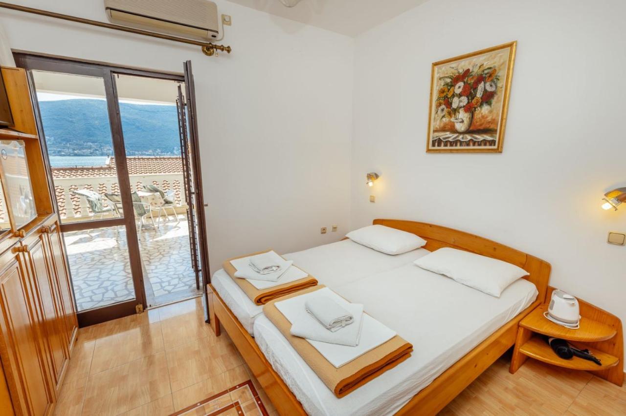 Doppelzimmer mit Meerblick