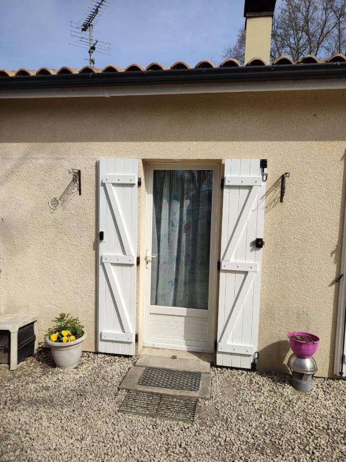 Deluxe Double Room (2 Adults + 1 Child)