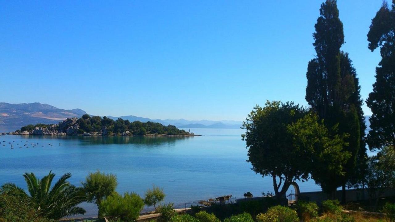 Appartement 2 Chambres avec Balcon et Vue sur la Mer