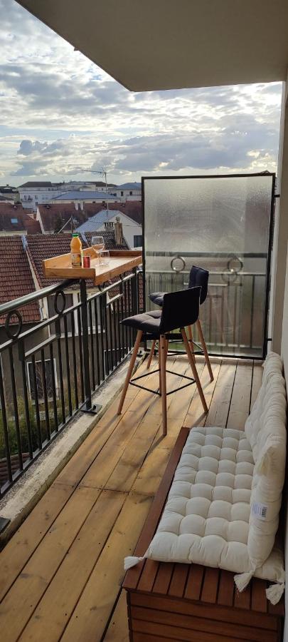 Calme et verdure à Poissy 50 m2 parking terrasse - B&B