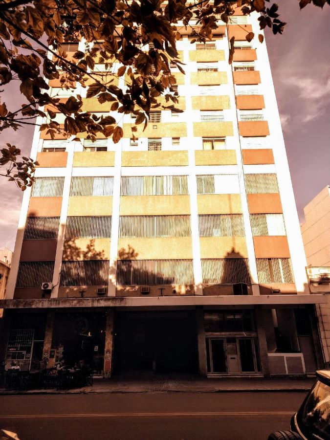 Departamento Del Plaza - Bed and Breakfast