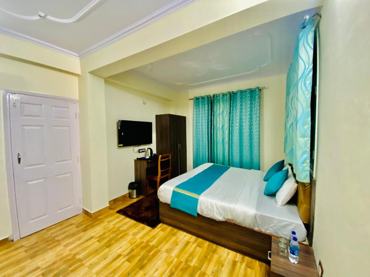 B&B Shimla - Staynest Mashobra with balcony- A peacefull stay - Bed and Breakfast Shimla