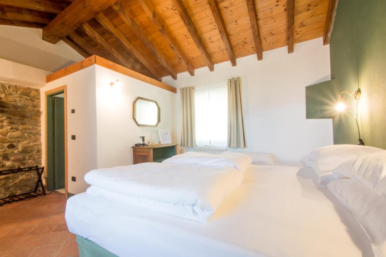 Camera Matrimoniale con Letto Supplementare