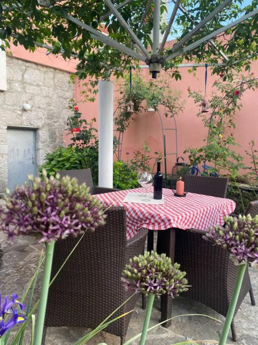 Flower House in Kozica - B&B