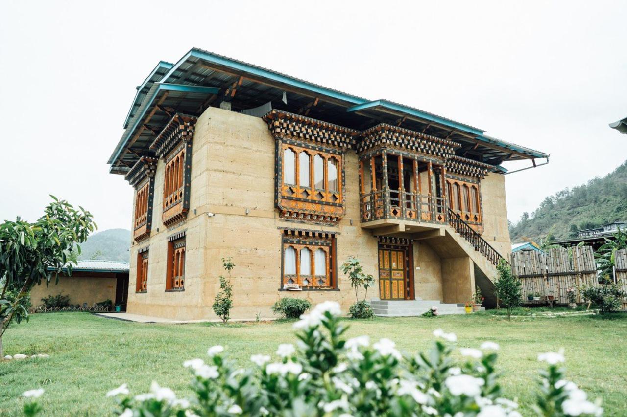 Spirit Village Lodge