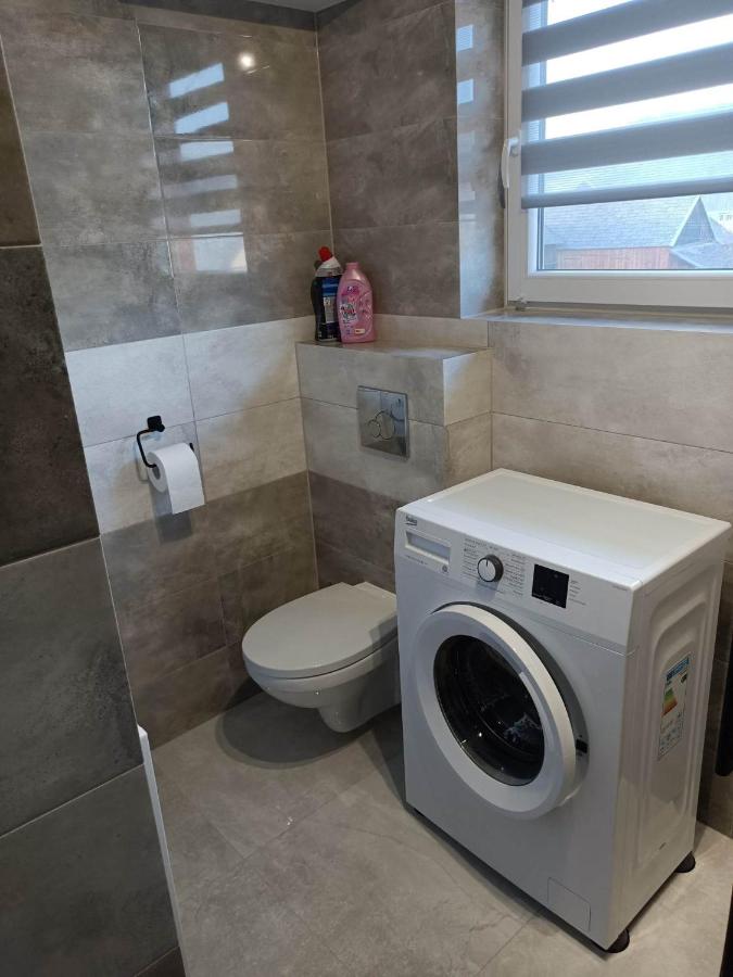 Apartament u Irenki - Bed and Breakfast Harklowa