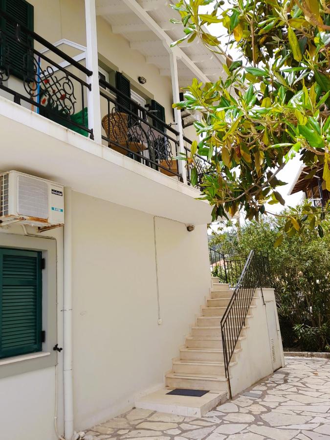 Camera Standard Matrimoniale/Doppia con Letti Singoli con Balcone