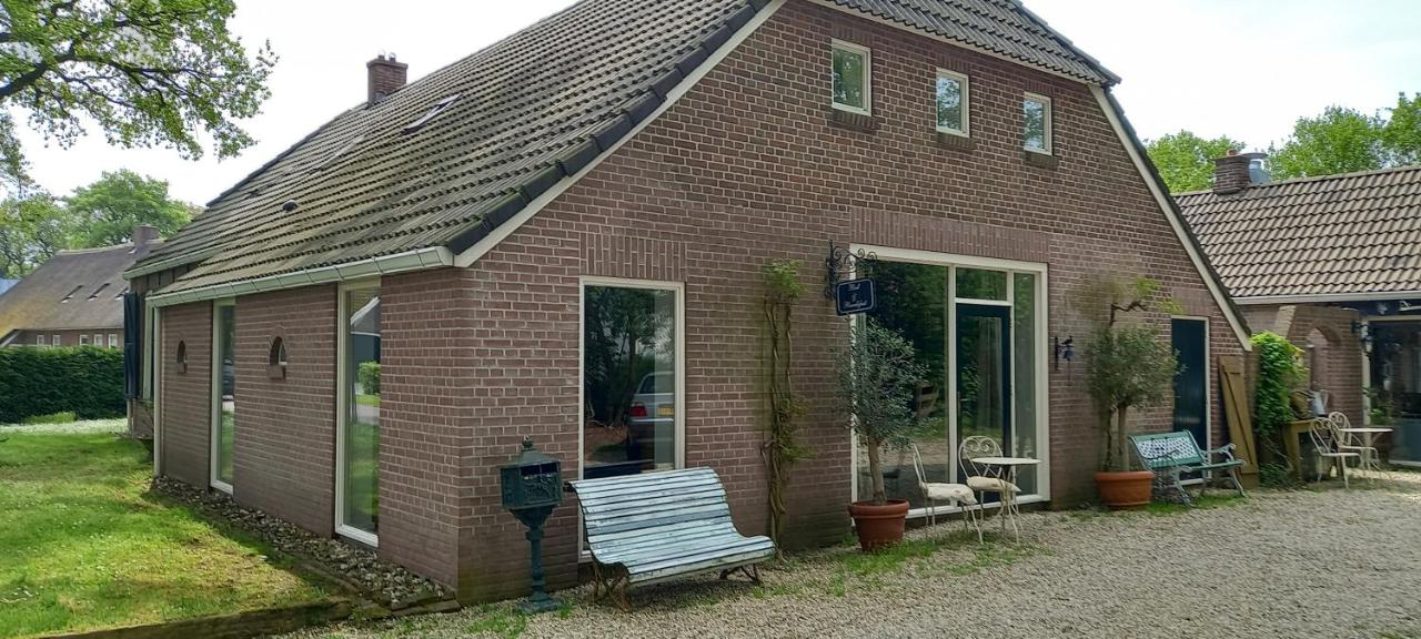 B&B Noord-Sleen - De Oude Smederij - Bed and Breakfast Noord-Sleen