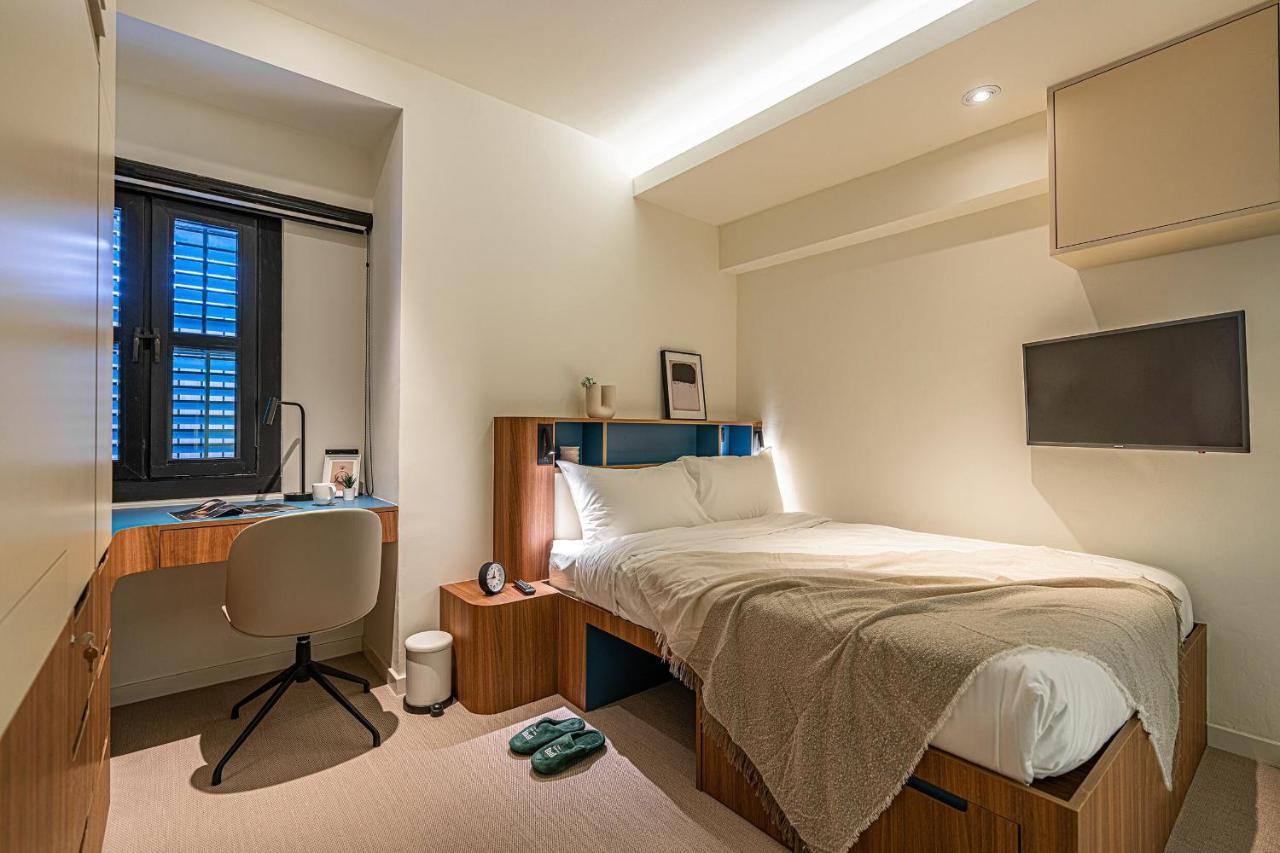 Queen Suite