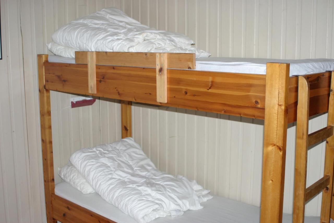 Zweibettzimmer mit Gemeinschafts-WC