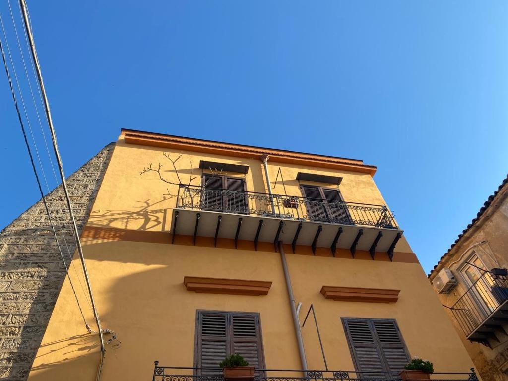 Al Parlatoio del Centro Storico - B&B Palermo