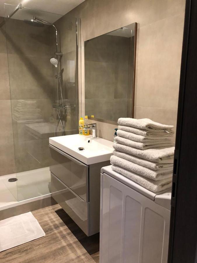 Deluxe Design - City Center Cosy Apartments - B&B