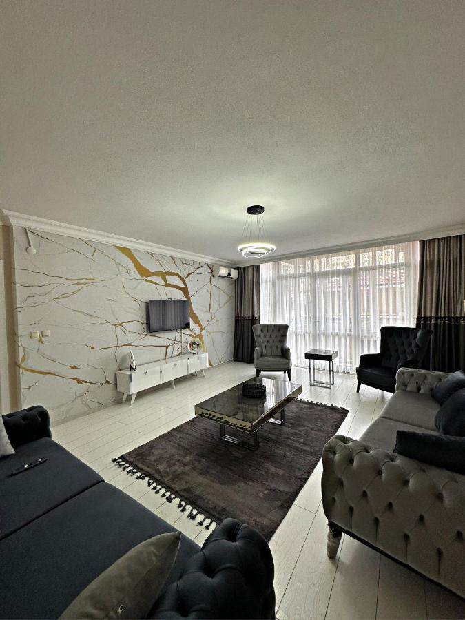 Cihangir Ekinci Plaza -2- - B&B