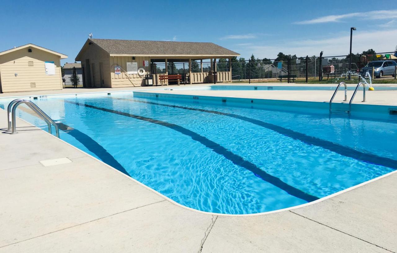 Priceless Black Hills View - Bed and Breakfast Rapid City