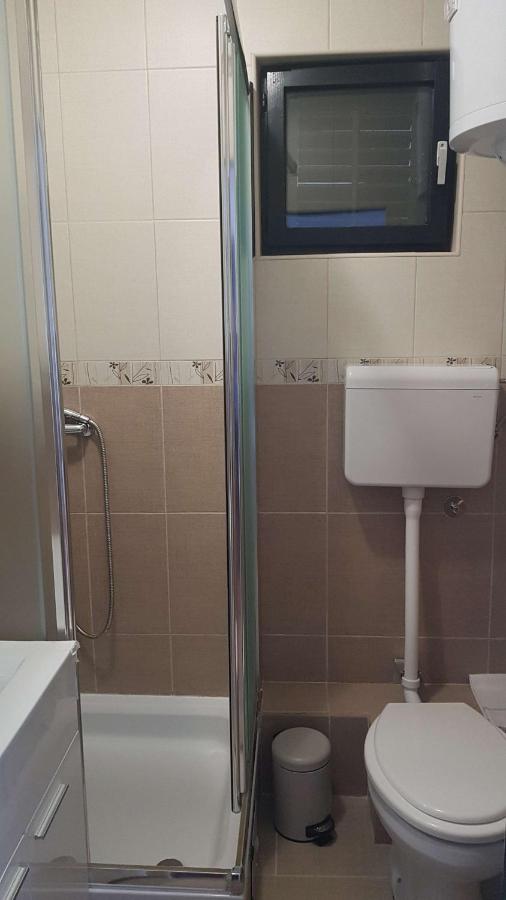 Apartmani Košutić - B&B Stara Baška