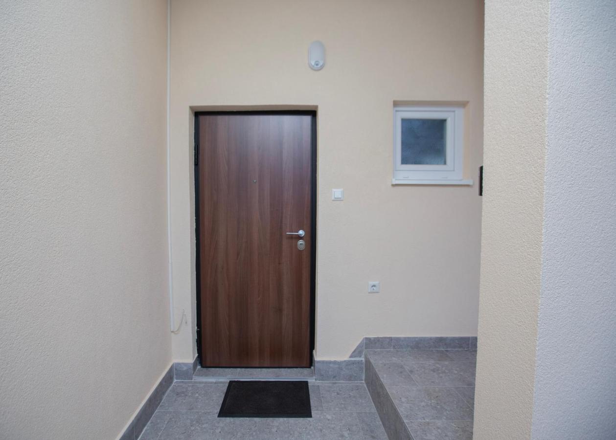 Apartment Narona Mostar - B&B
