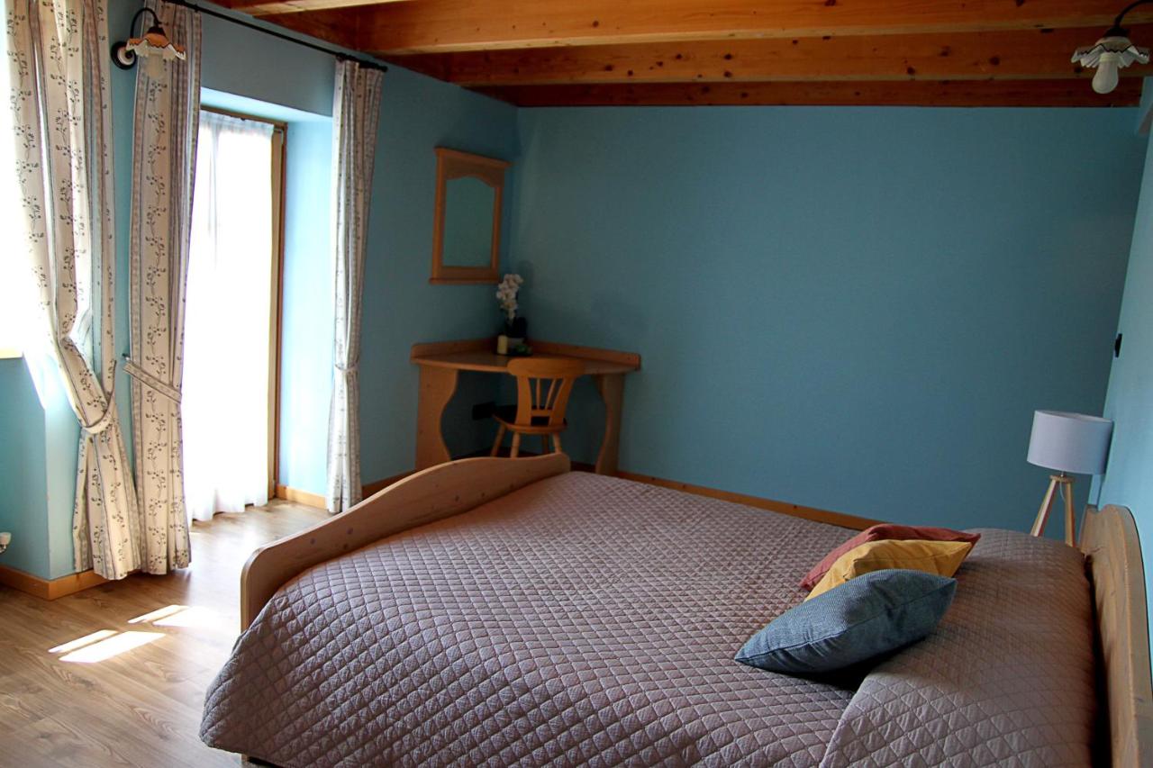 Habitación Doble con vistas a la montaña