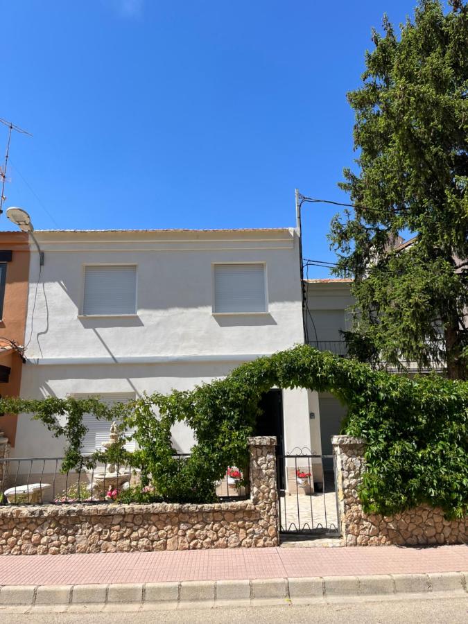 Paz Jardín-Madrigueras - Ferienwohnung Madrigueras