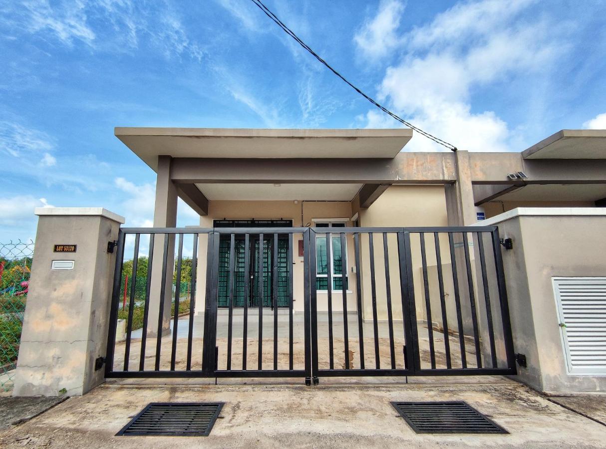 The Nyor Guesthouse Tok Jembal Kuala Terengganu - Ferienwohnung Kuala Terengganu