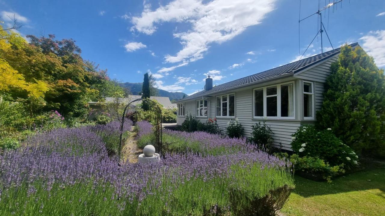 B&B Hanmer Springs - 22c Scarborough Tce - Bed and Breakfast Hanmer Springs