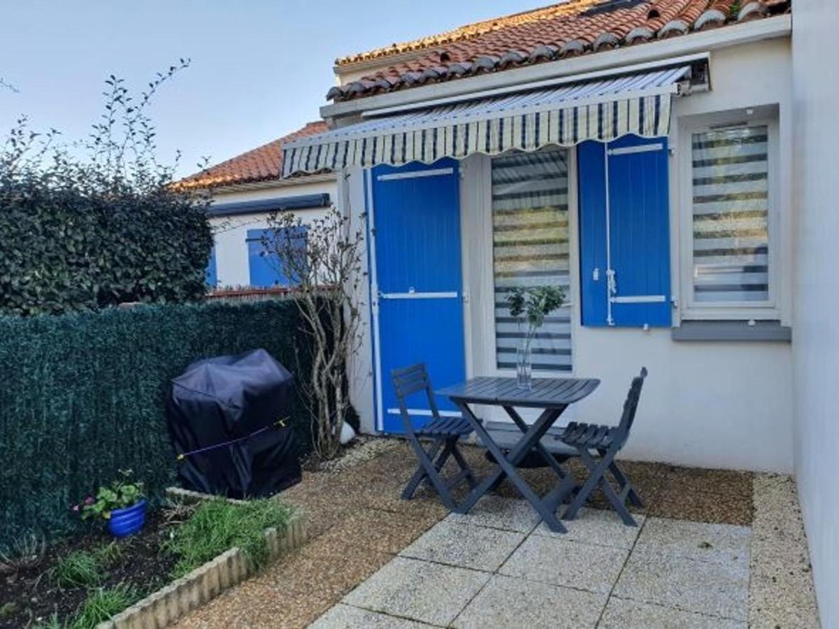Maison 4 pers à La Faute-sur-Mer, proche plage et commerces, parking privé, séjour avec jardin - FR-1-476-184 - B&B